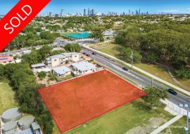 LABRADOR QLD - SOLD - $2.15M - 25% CONTRACOIN