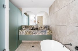 FOOTSCRAY VIC - New 3 Bed Units from $1,075,000 25% Contracoin AUDC