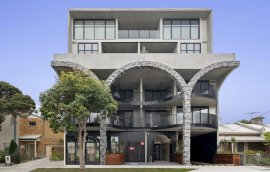 FOOTSCRAY VIC - New 3 Bed Units from $1,075,000 25% Contracoin AUDC