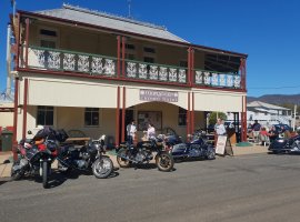 MARYVALE QLD - Hotel- freehold - priced at $1.375M 25% Contracorp AUDC
