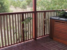 CHINCHILLA QLD - 640 acre lifestyle / farm - $780,000 - 30% Contracoin