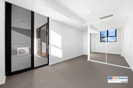 WESTMEAD NSW - AS NEW 1 & 2 BED UNITS - PRICED FROM AUD$520,000 - 15% CONTRACOIN