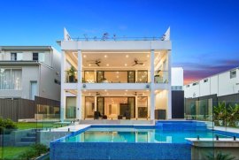KELLYVILLE NSW - Luxury, Space &amp; Style - 5 Bed Home - $5.95M 30% Contracorp AUDC