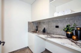 FORTITUDE VALLEY - BRISBANE - PENTHOUSE $2.31M - 25% CONTRACOIN