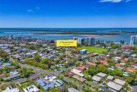 LABRADOR, GOLD COAST - DA APPROVED SITE - $1.8M - 20% CONTRACOIN