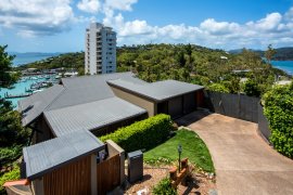 HAMILTON ISLAND -"The Boathouse" - 4 Bed Home -$3.9M - 25% Contracoin