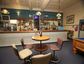 KEARSLEY - HUNTER VALLEY NSW - Freehold Hotel for Sale - $3.95M - 25% Contracorp AUDC