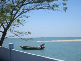 MALAYSIA - KUANTAN -  "Holiday Ocean Retreat" - 2 &amp; 3 Bed units from $212,000 - 50% Contracorp AUDC