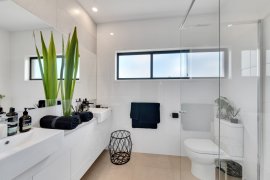 Gold Coast Display Home with 2 Year Leaseback!