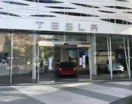 SINGAPORE - TESLA SHOWROOM & SERVICE CENTRE